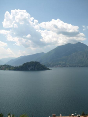 LA BELLA VISTA